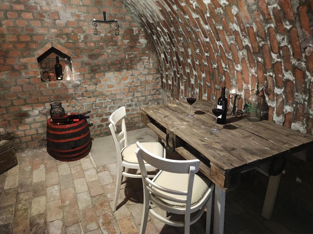 Szőlőhegyi házikó - Cottage in the vineyard Balatonszemes Exterior foto